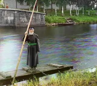 Pinkhus Karlinsky, guardián de una esclusa
